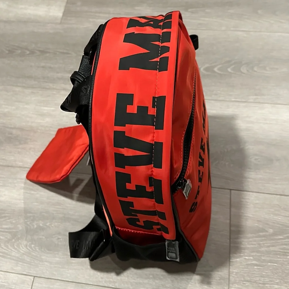 NWT. Steve Madden Red and Black BFresh Star Backpack